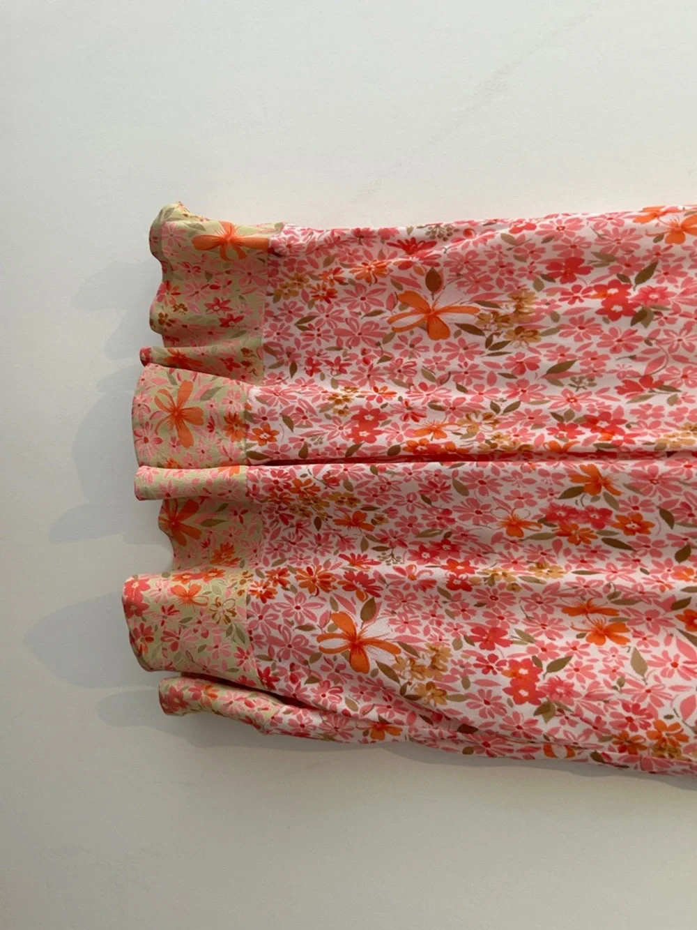 Malley & Co. Pink Floral Midi Dress with Orange Accents. Multi print NWT Size 14